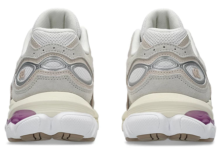 Asics - GEL-NYC 2.0 in White and Cream