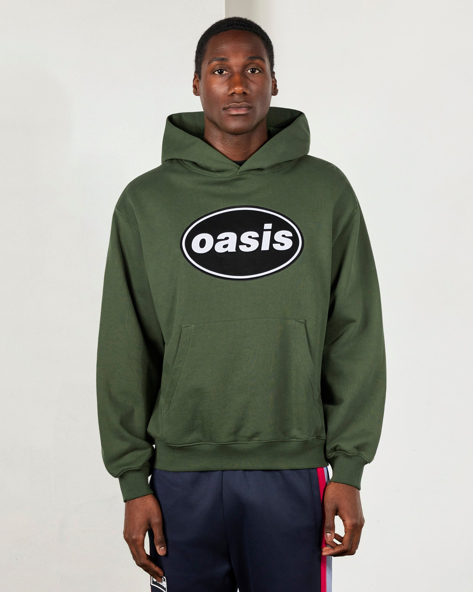 Pleasures x Oasis - Knebworth Hoodie in Olive