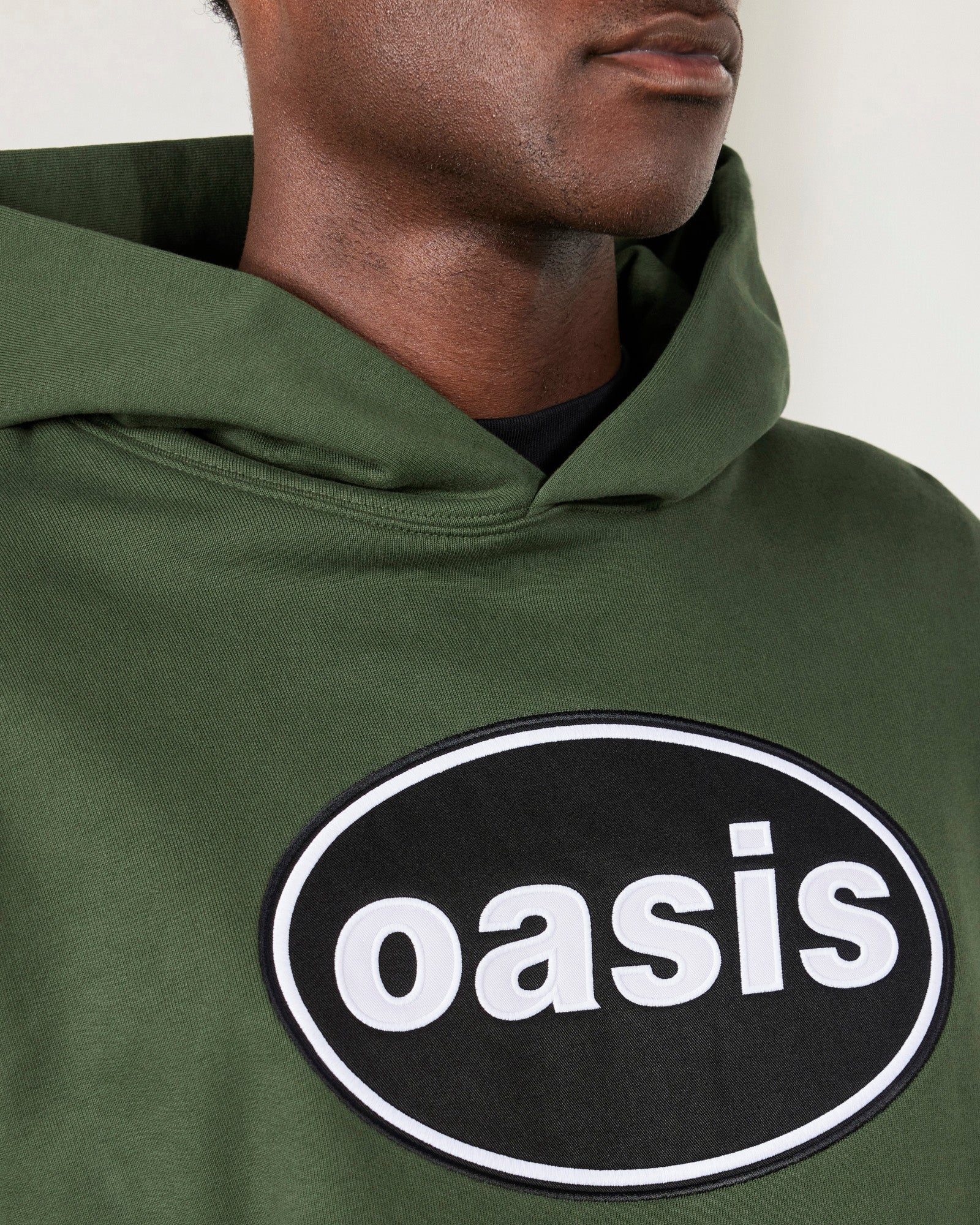 Pleasures x Oasis - Knebworth Hoodie in Olive