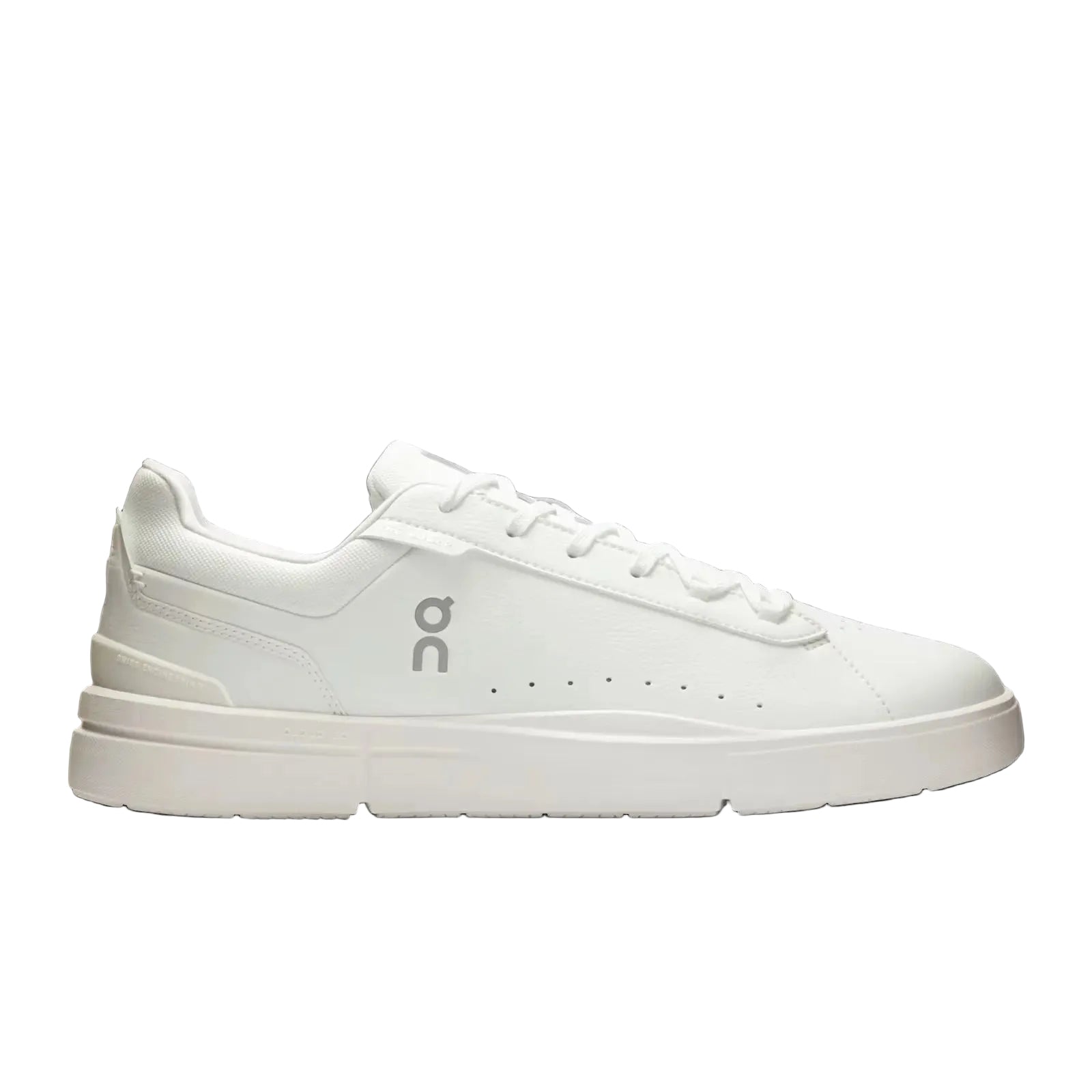 On Running - The ROGER Advantage in White/White
