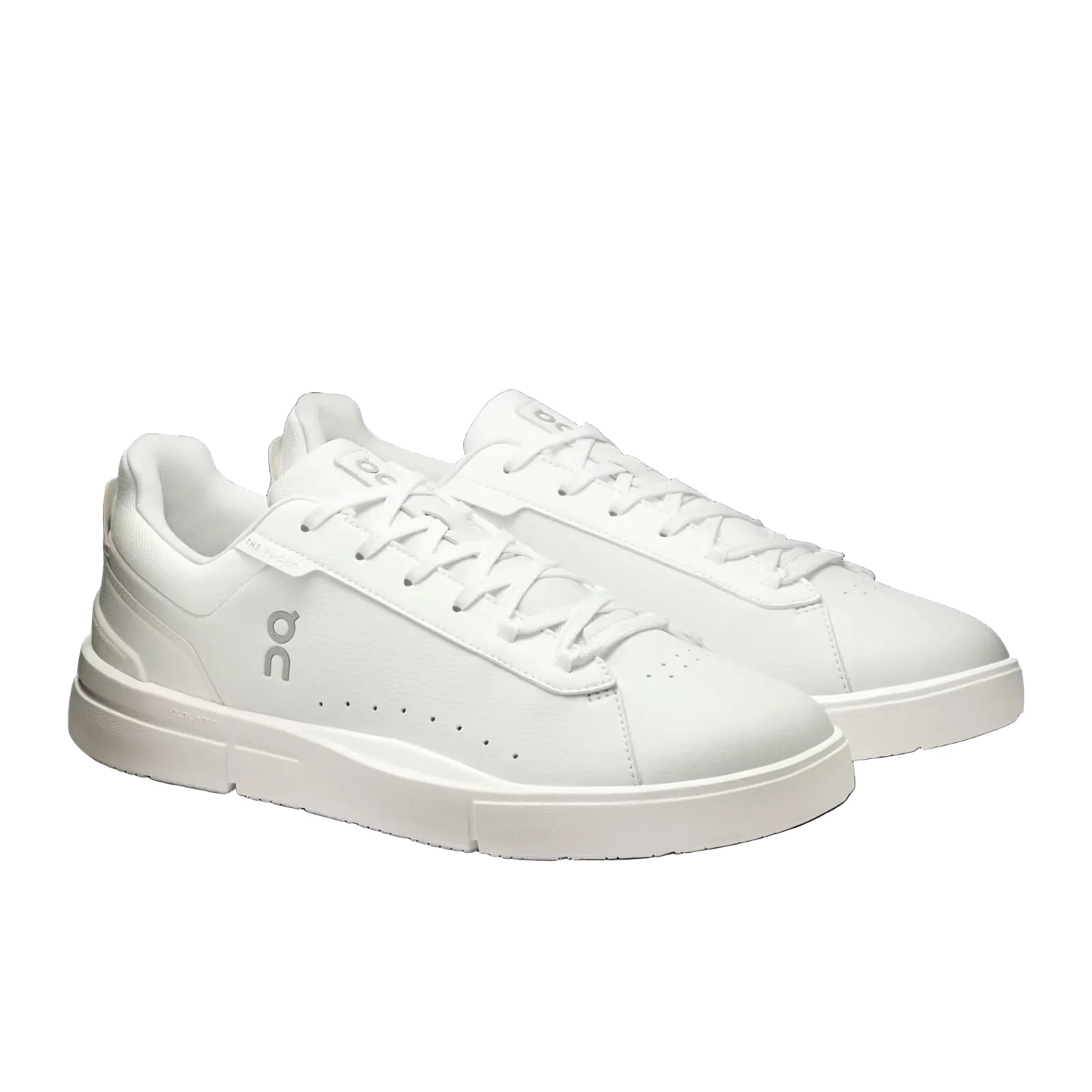 On Running - The ROGER Advantage in White/White