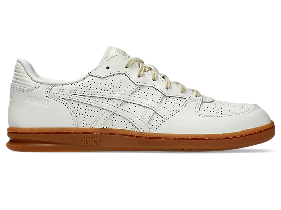 Asics - Skyhand OG in Cream/Hinoki Beige