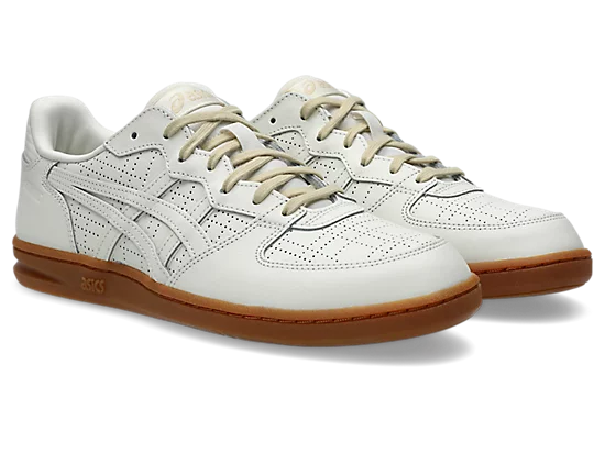 Asics - Skyhand OG in Cream/Hinoki Beige