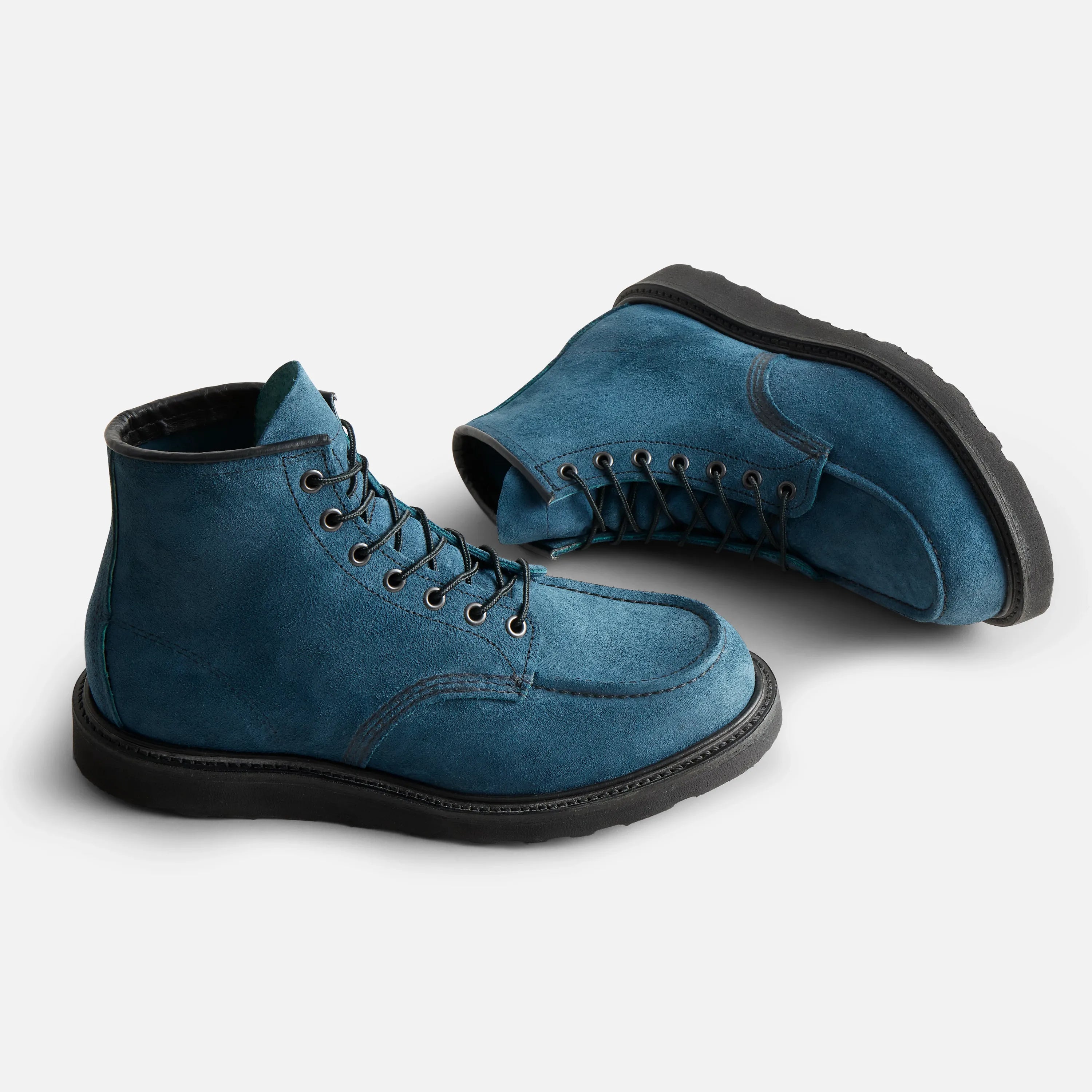 Red Wing - Classic Moc 8809 in Tidal Muleskinner