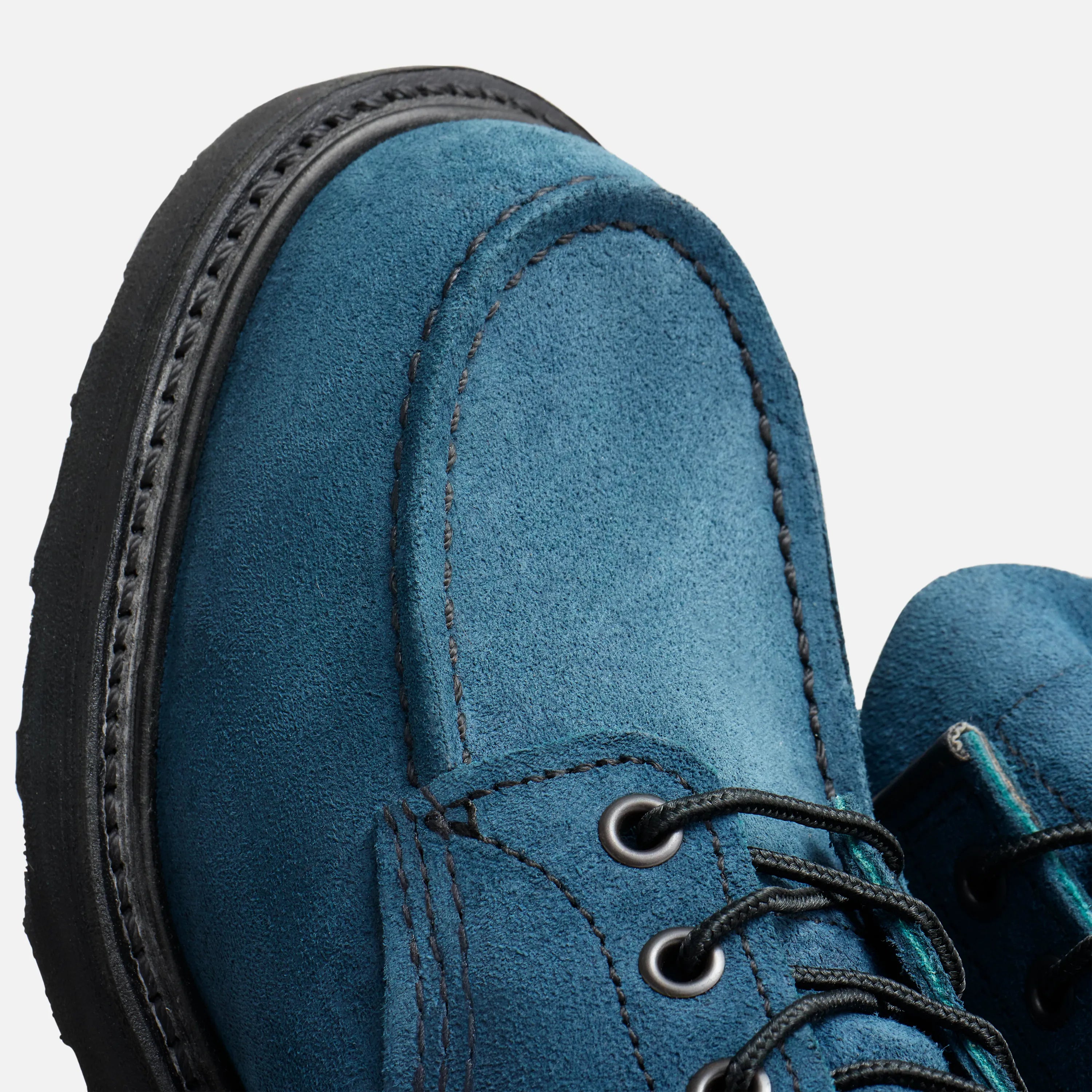 Red Wing - Classic Moc 8809 in Tidal Muleskinner