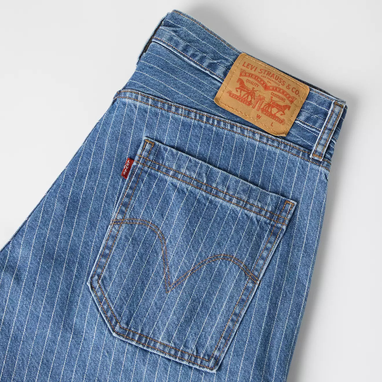 Levi’s - Extra Baggy Utility Jean in Kite Express