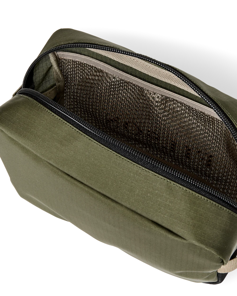 Filson - All-Weather Dopp Kit in Olive/Black/Covert