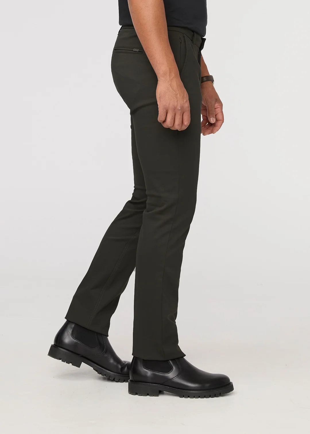 Duer - NuStretch Athletic Taper Trouser in Evergreen