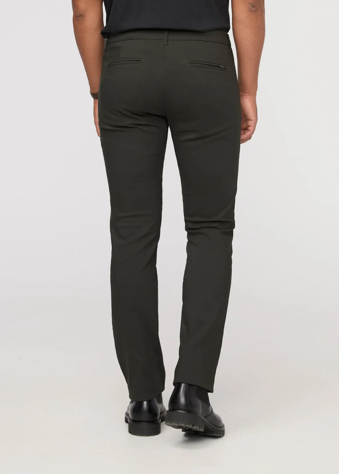 Duer - NuStretch Athletic Taper Trouser in Evergreen