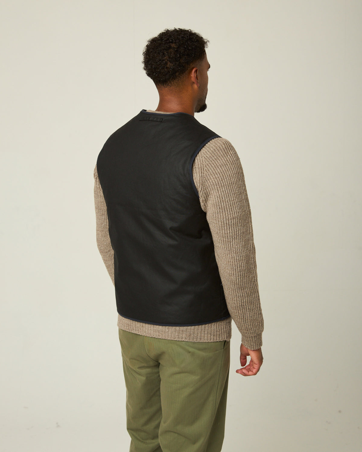Peregrine - Duke Gilet in Black
