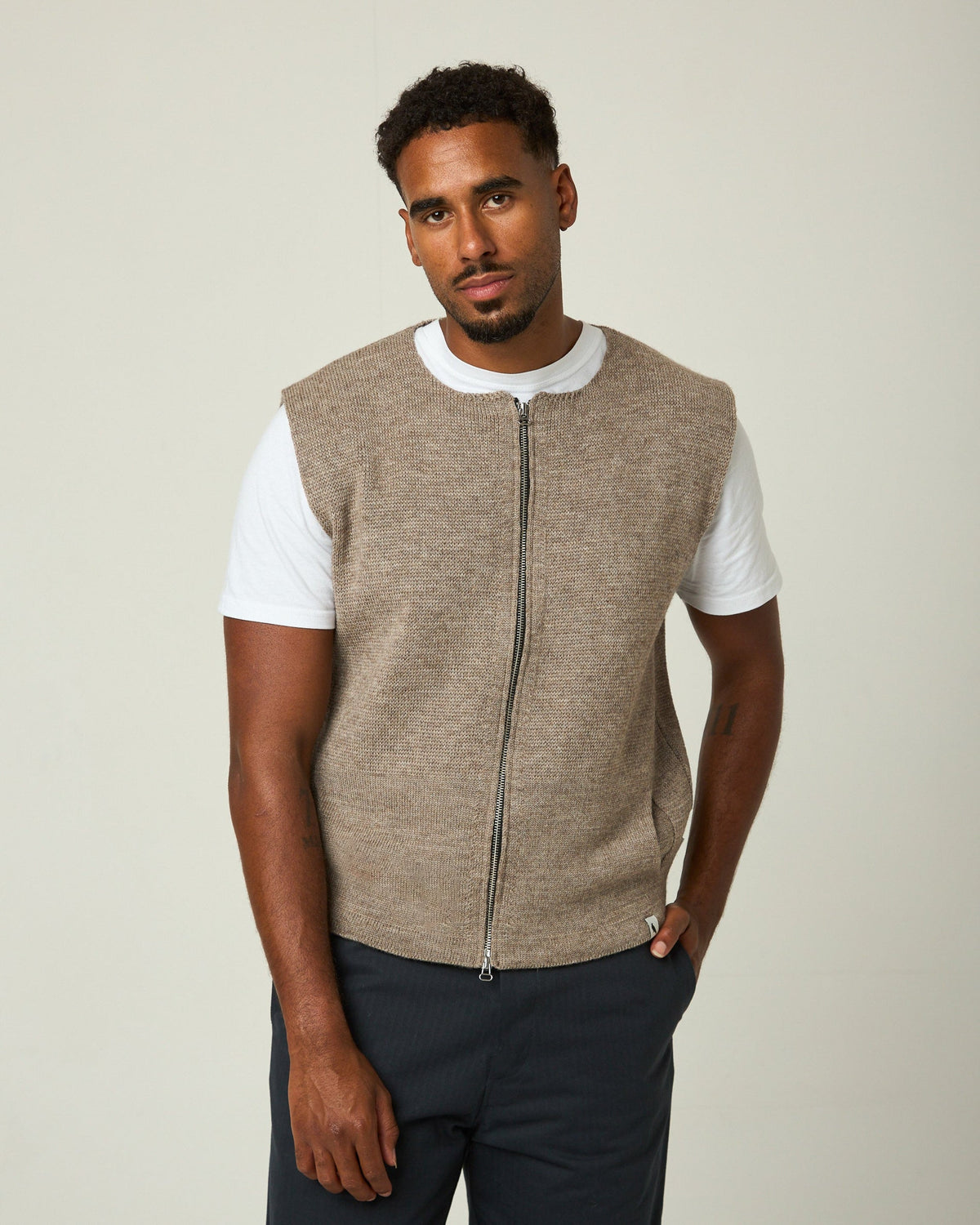 Peregrine - Marina Gilet in Oak Merino