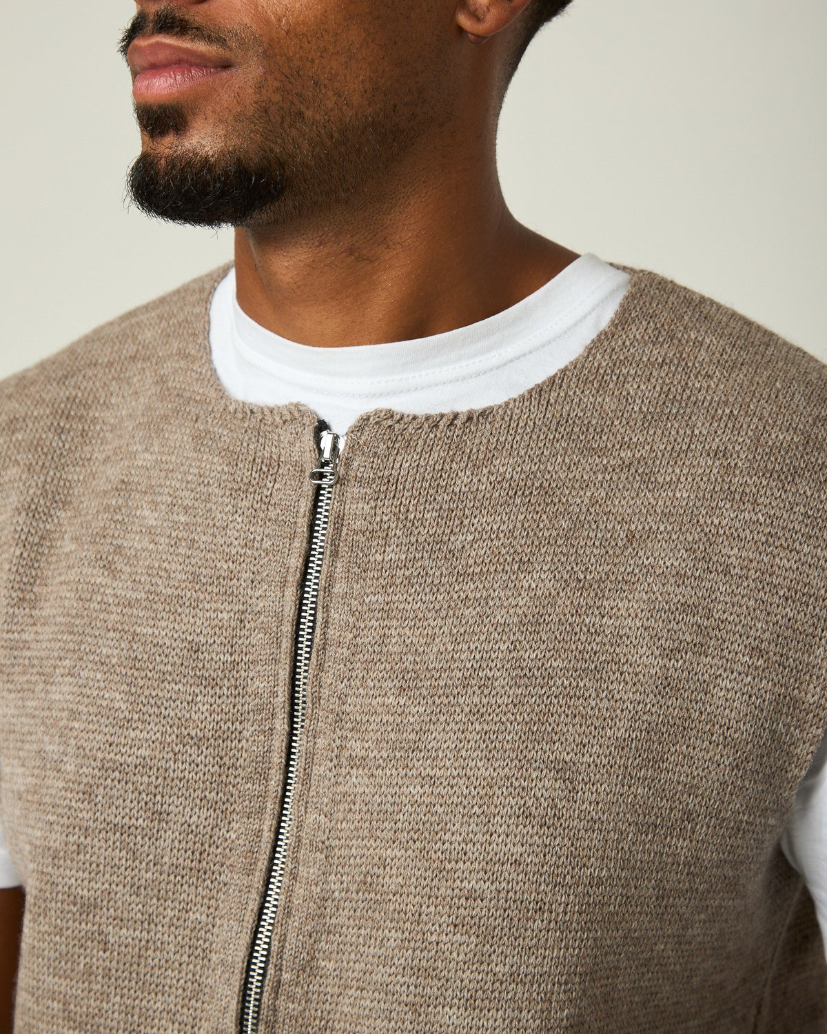 Peregrine - Marina Gilet in Oak Merino