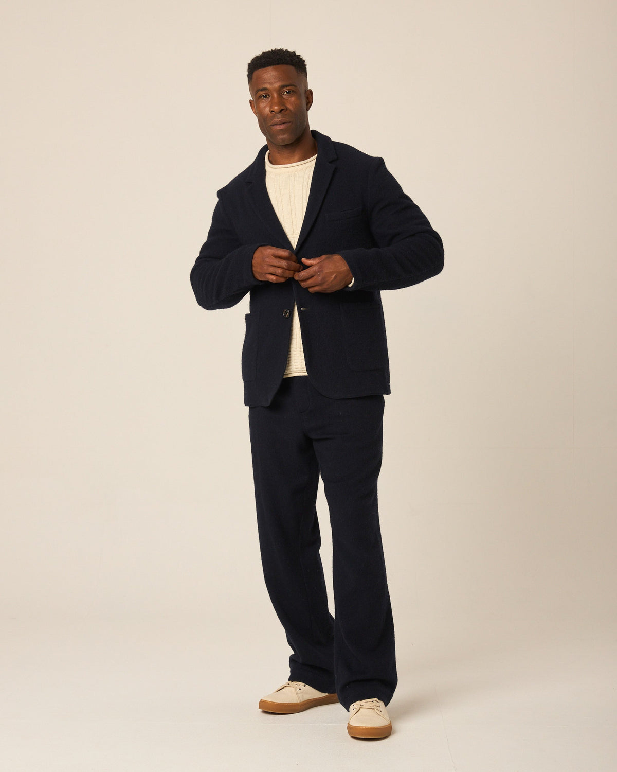 Peregrine - Regent Wool Blazer in Navy
