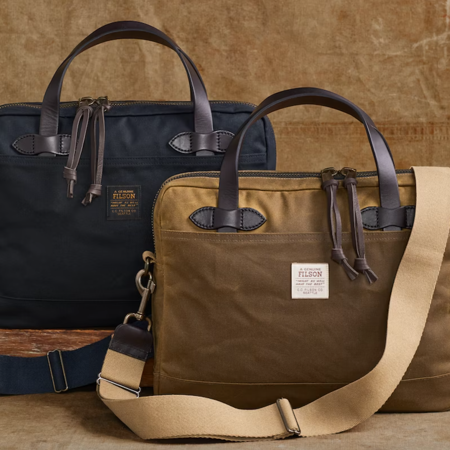 Filson- Tin Cloth Compact Briefcase