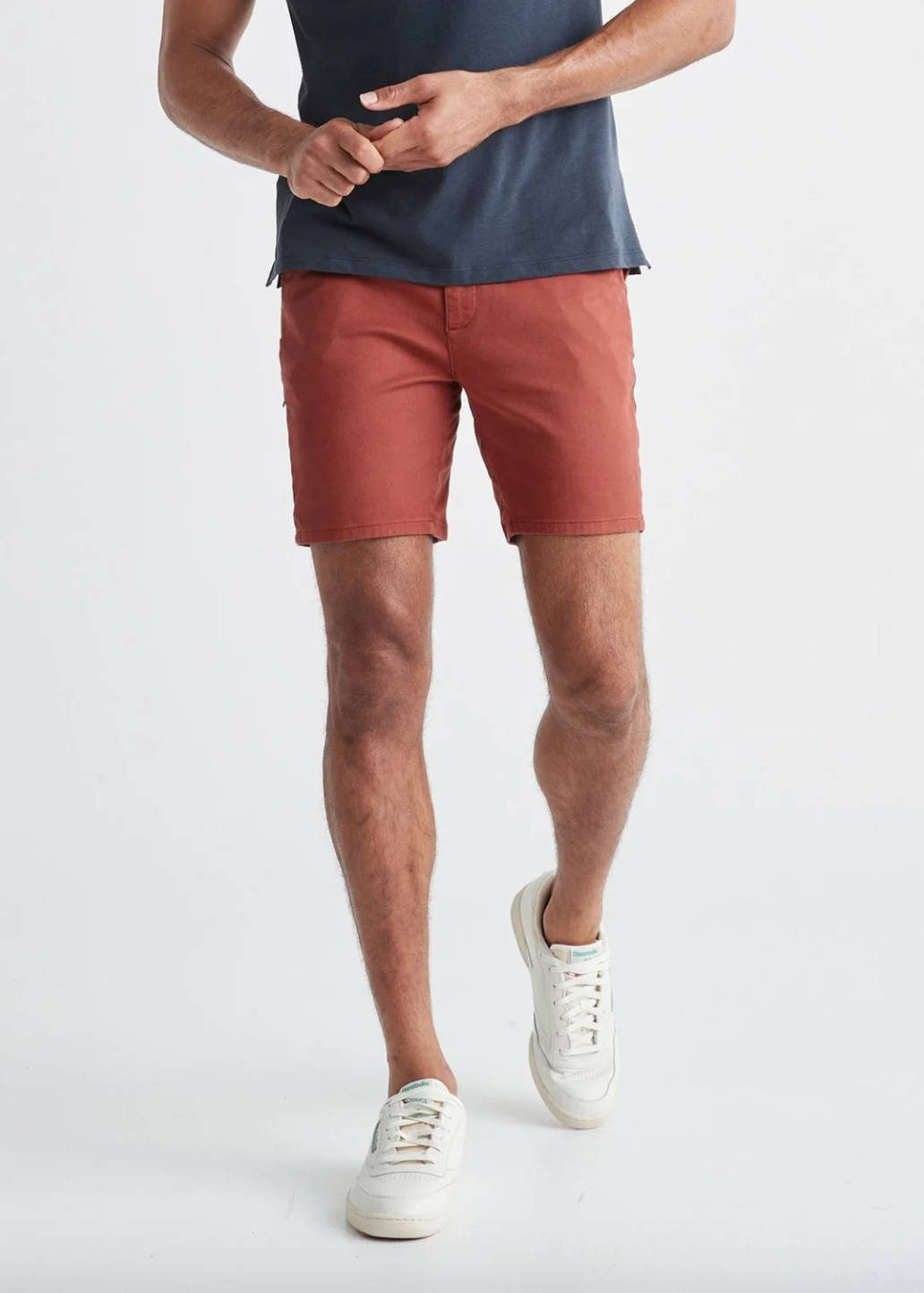 Duer- Live Free Journey Short Dark Red