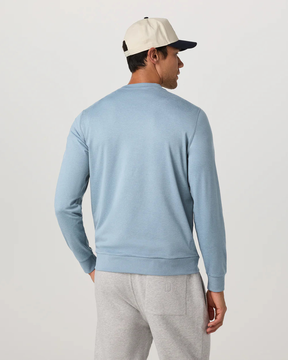 Vuori - Ponto Performance Crew in Flint Heather