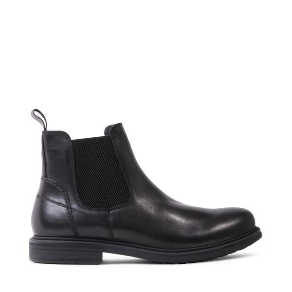 Steve Madden- Crimson Black