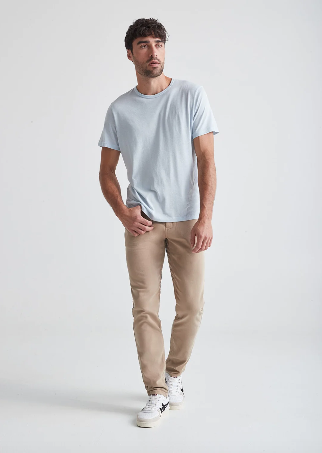 Duer - No Sweat Slim: Desert Khaki